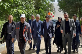 بازدید معاون رئیسجمهور در امور توسعه روستایی از شرکت دانش بنیان تحت حمایت پارک علم و فناوری جهاددانشگاهی کرمانشاه
